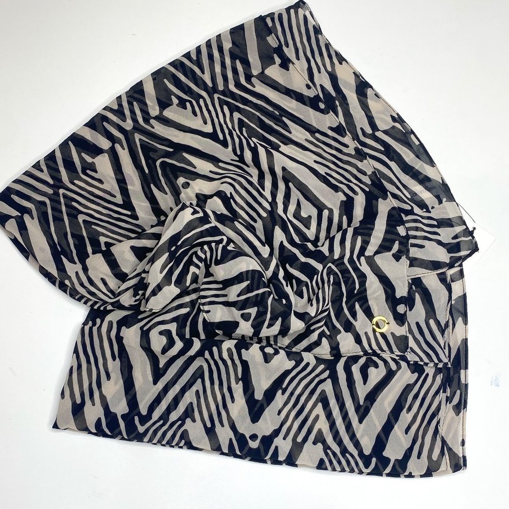 Calvin Klein, NWT, animal print rectangular scarf, summer weight, black/taupe.